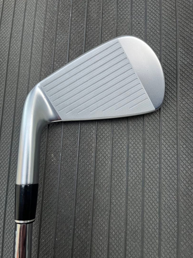 【美品】スリクソン ZX7 4番アイアン　モーダス　システム3 ツアー120 s