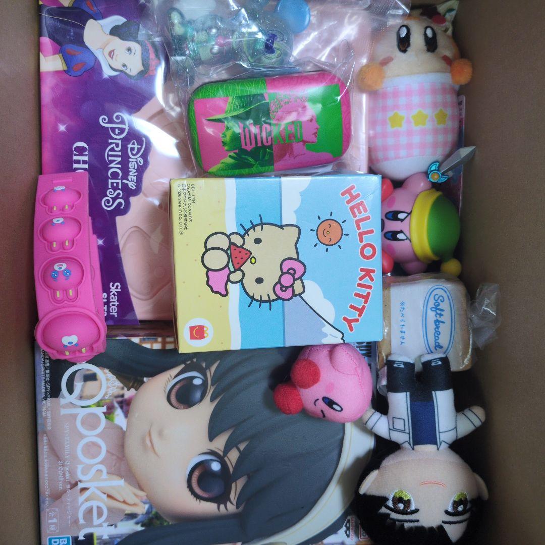 アニメグッズ　ノンジャンル　まとめ売り　大量　キャラクター　ディズニー　ジャンプ