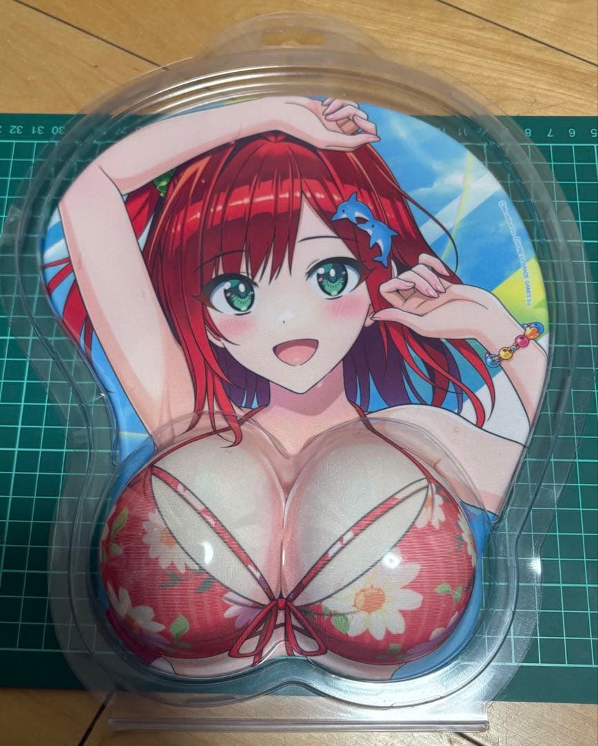 ドルフィンウェーブ 立体マウスパッド 咲宮入華　未開封