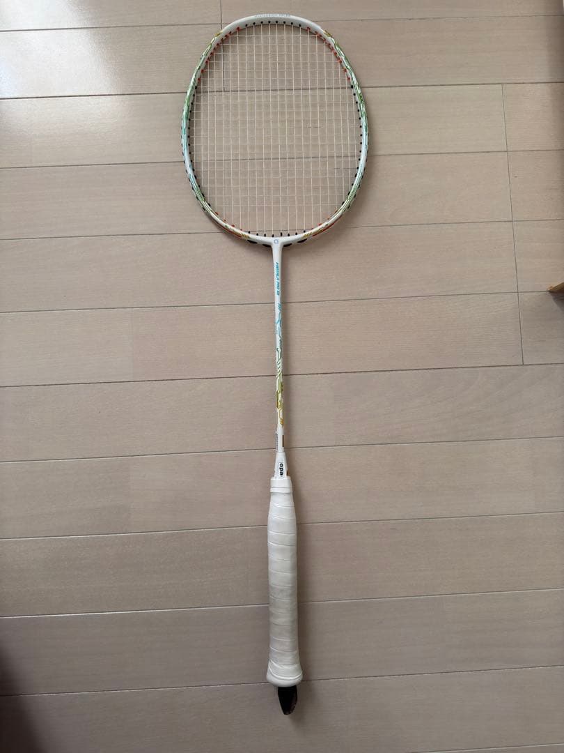 バドミントンラケット　 vadlove