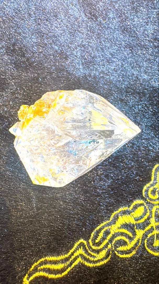 【1週間限定・特別価格】希少！ゴールデンハーキマーダイヤモンド原石