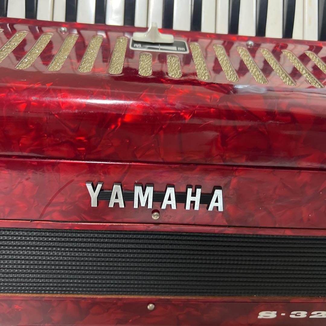 えままYAMAHA ヤマハ S-32 アコーディオン 赤