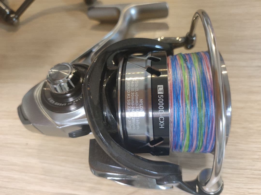 LT5000D CXH スピニングリール