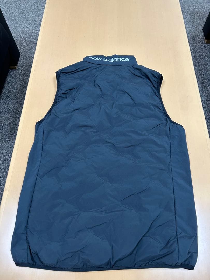最新 New Balance メンズ ダウンベスト サイズ5 黒