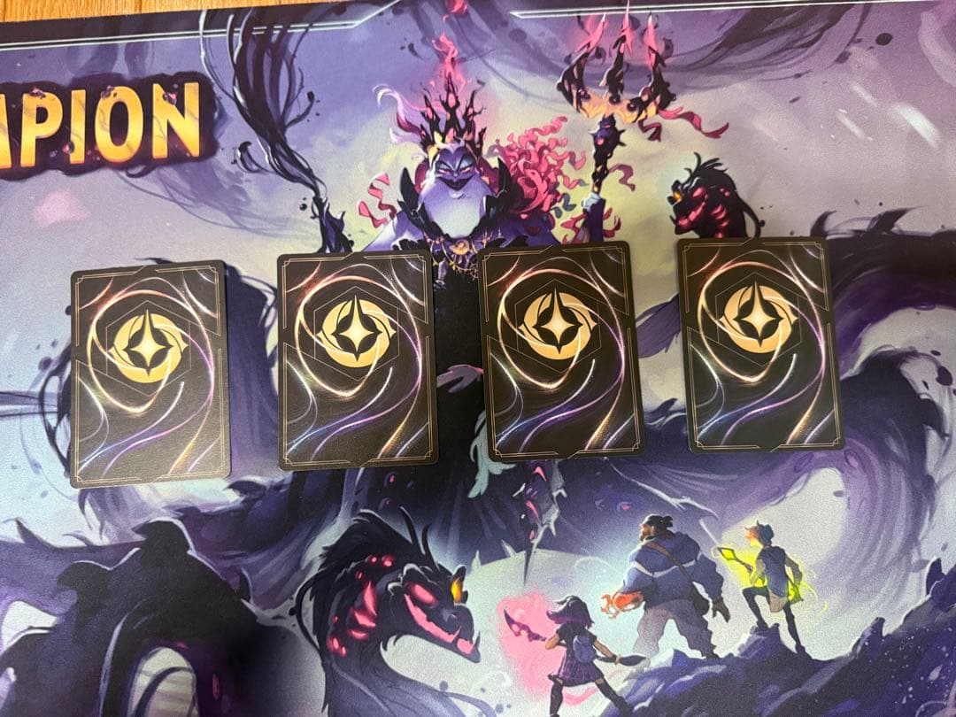 ロルカナ　ジーニー、巨大コブラ、カルホーン