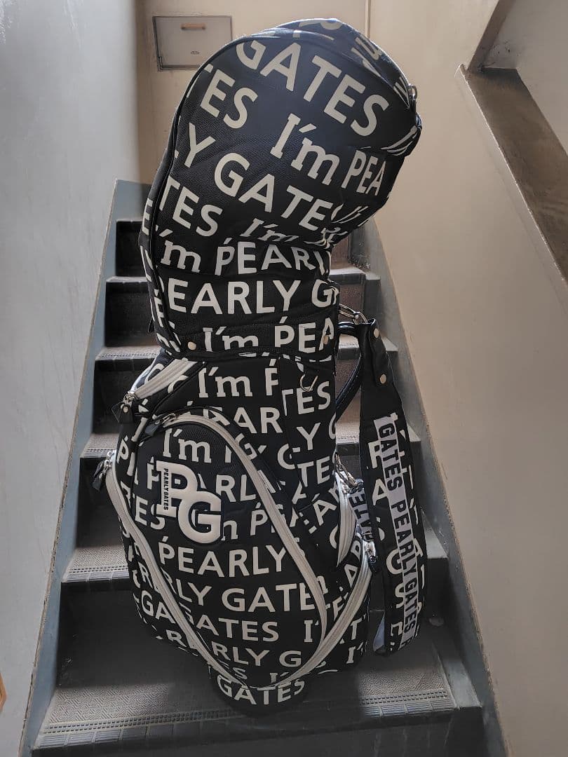 美品！PEARLY　GATES キャディバッグ ブラック/ホワイト