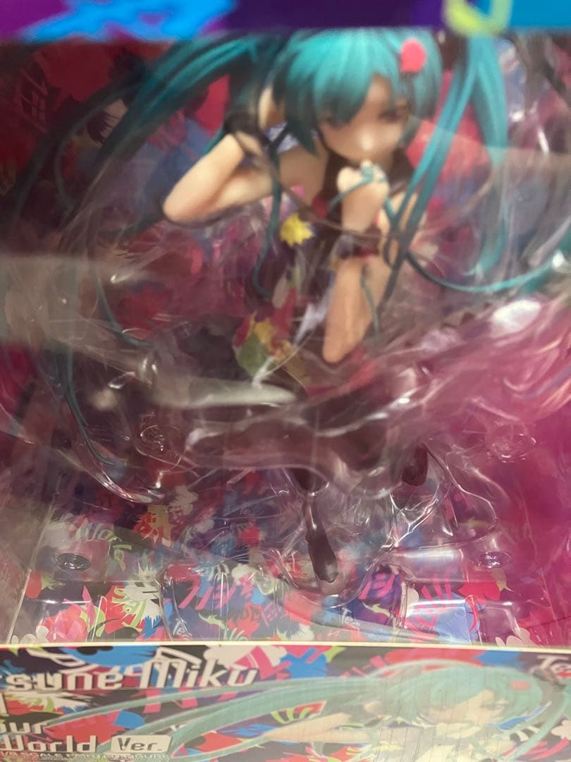 初音ミク Tell Your World Ver. 1/8 スケール フィギュア