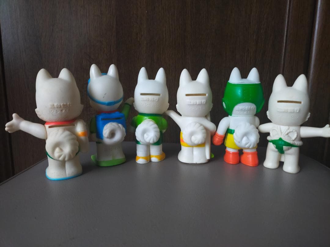 三和銀行　ワンさくん　ソフビ貯金箱　　 ６個　②