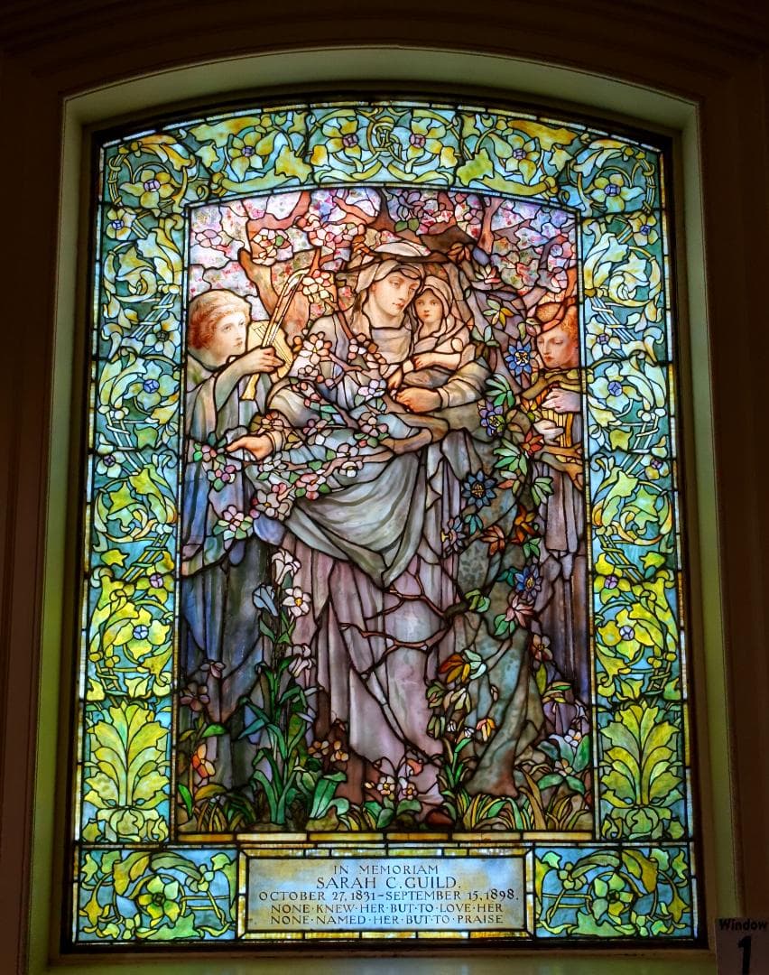 ルイスCティファニー ステンドグラスMadonna of the Flowers