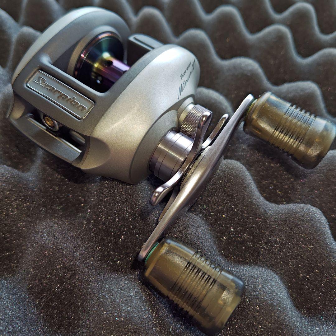 シマノ スコーピオン メタニウムXT 銀メタ 左巻き デッドストック