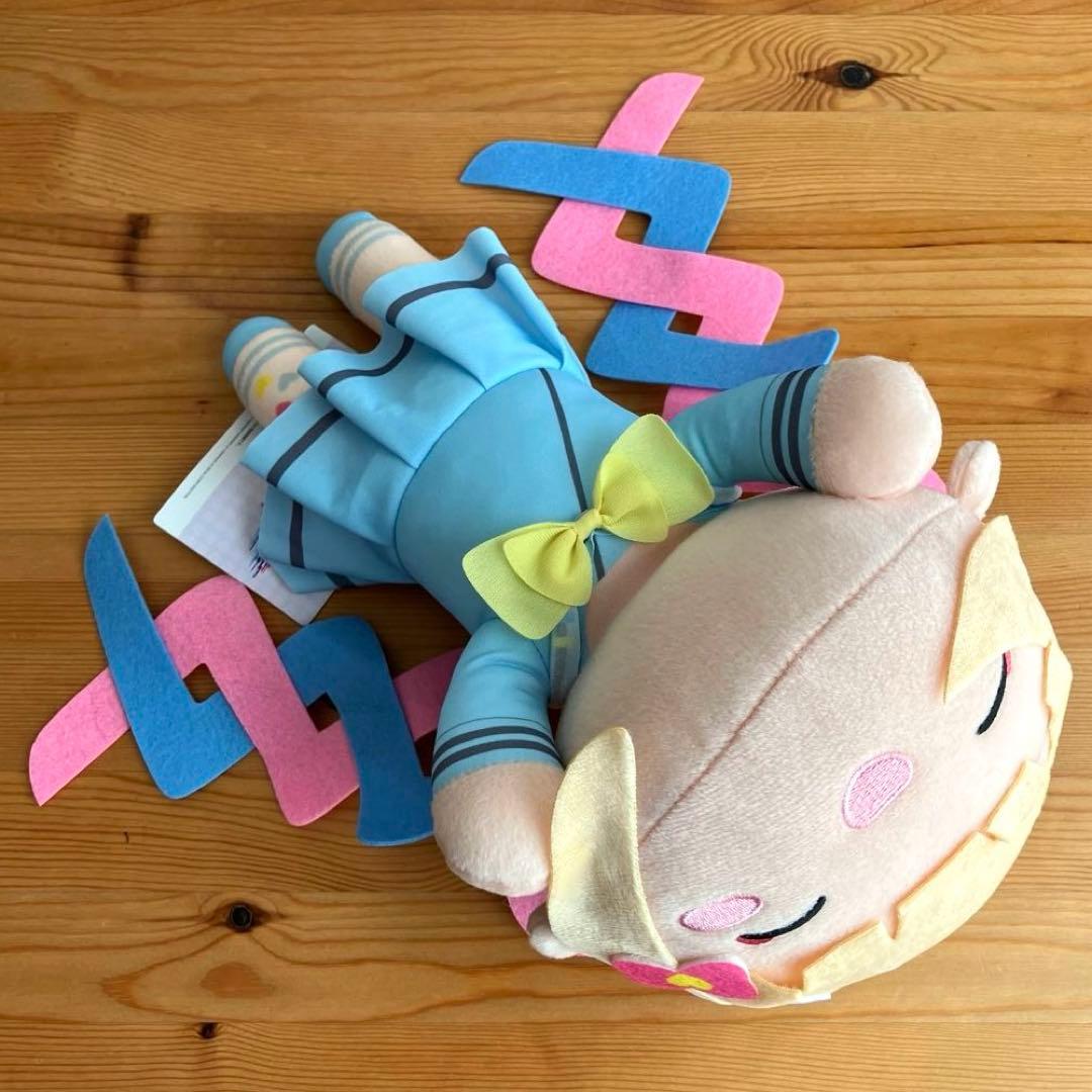 NEEDY GIRL OVERDOSE寝そべり　Mぬいぐるみ 超てん&あめちゃん