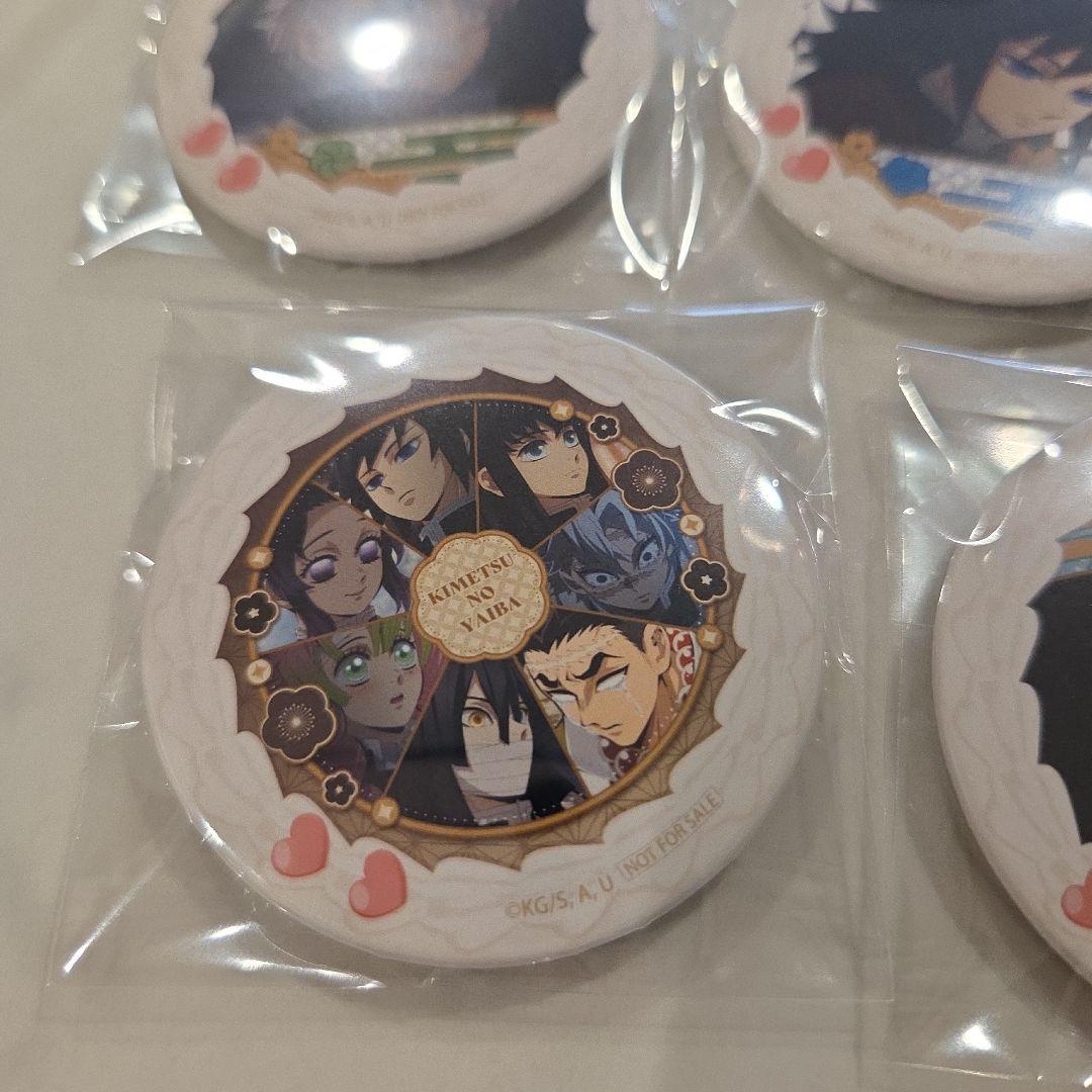 【最終価格】本日限定出品★鬼滅の刃★プリロール限定　　缶バッジセット【非売品】