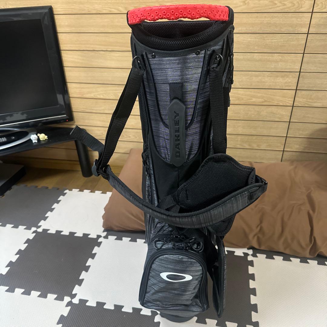 未使用　Oakley キャディバッグ ブラック/グレー