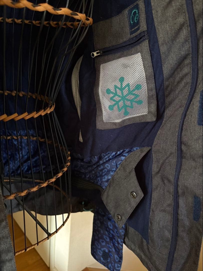 スノーボードウェア　上下セット　ICEPARDAL サイズ９号