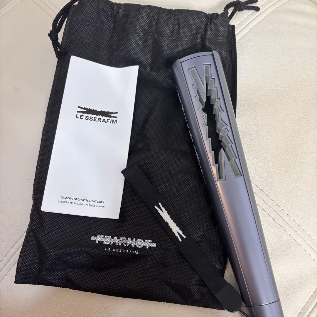 バラ売り◎ 2本セット　Le Sserafim ペンライト 公式　ルセラフィルム