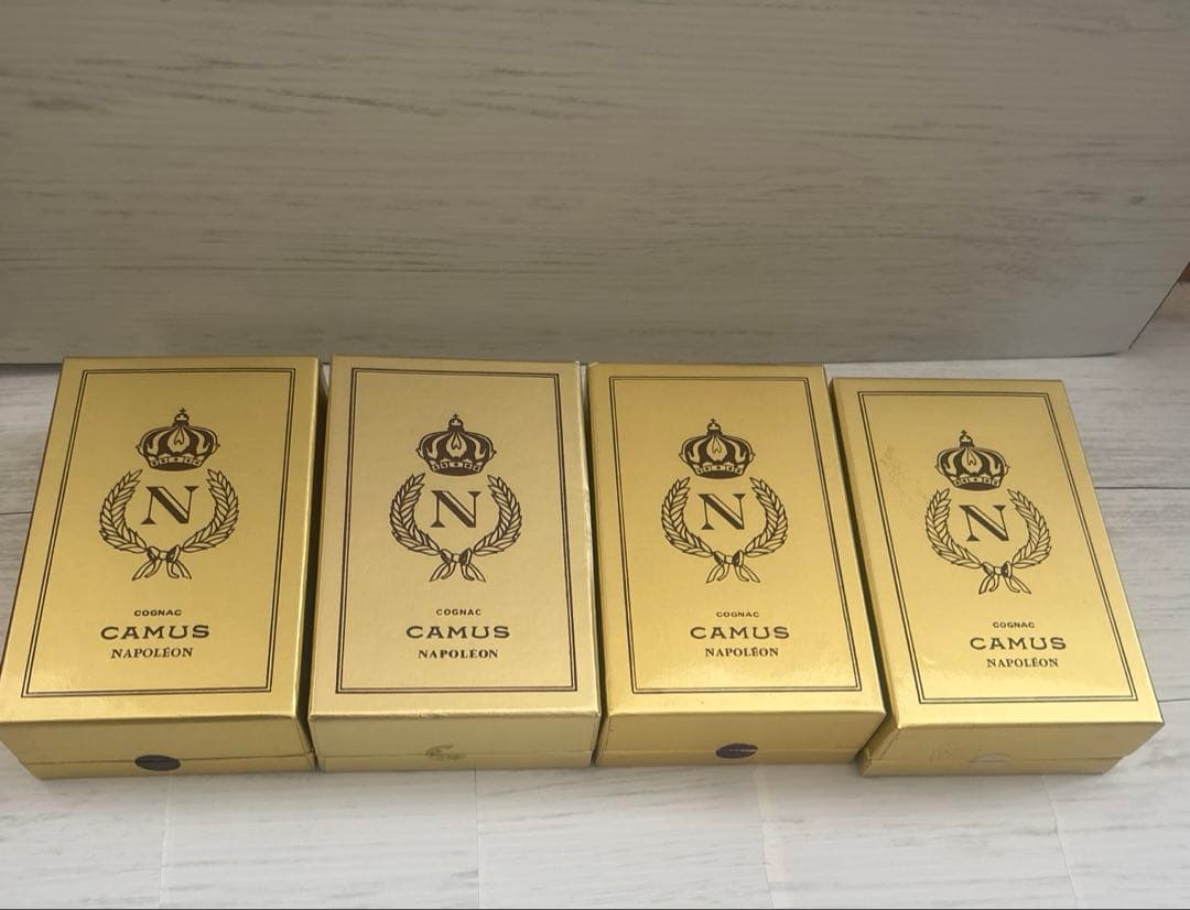 【未開封品】CAMUS ナポレオン ブック型陶器ボトル 元箱付き コニャック