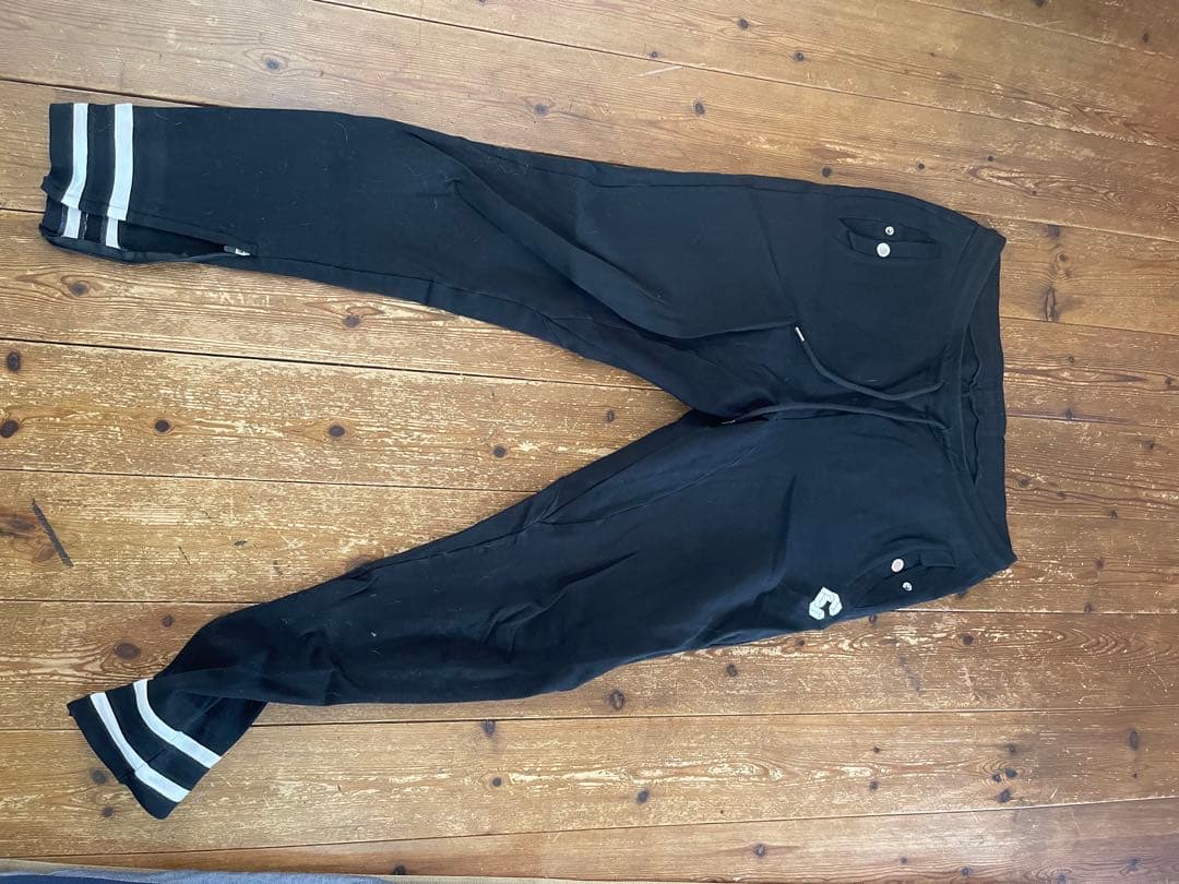 agCRONOS ベージュ 、ブラック　トレーニングパンツ2枚セット