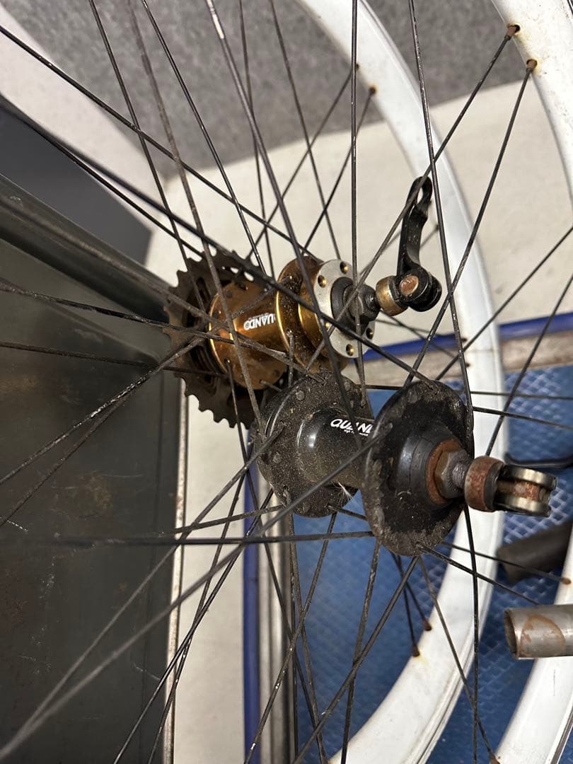 自転車丸車　LOUIS GARNEAU