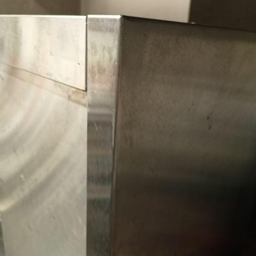 送料込み　ステンレス スライドドア収納キャビネット