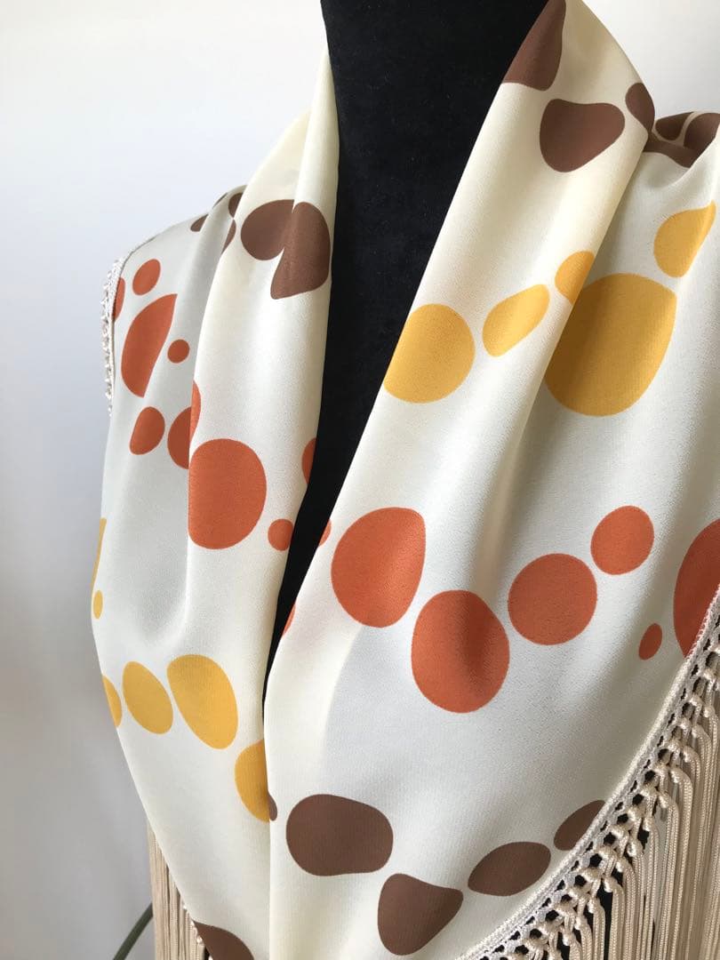 フラメンコ マントンシージョ オフホワイトランダム水玉xオクリームフレコ