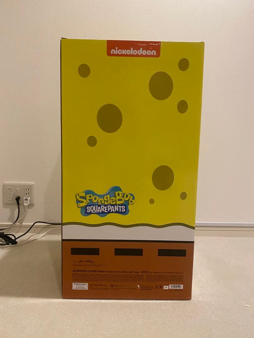 ベアブリック　スポンジボブ　1000%