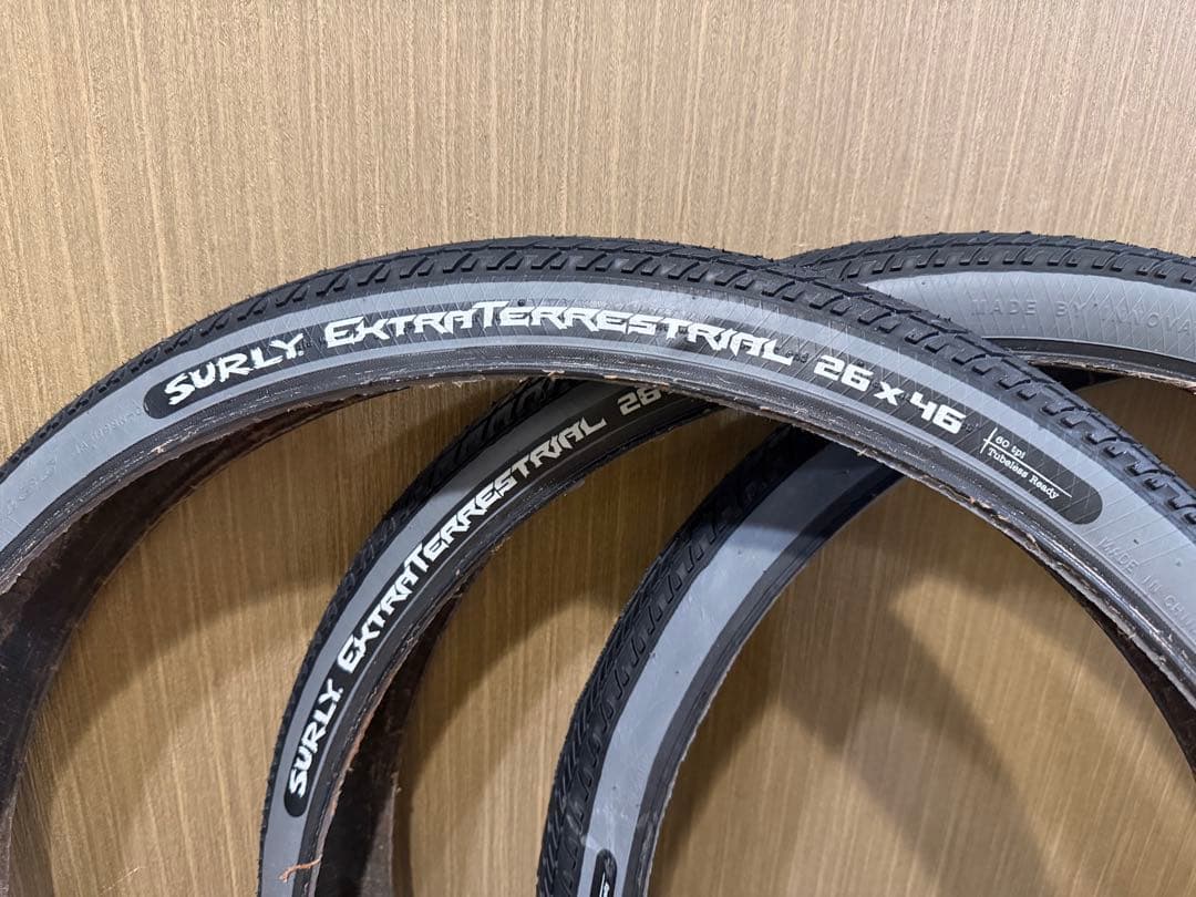 SURLY EXTRATERRESTRIAL 26 x 46 タイヤ