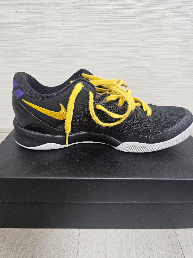 コービー8 26.5cm 黒/紫/黄