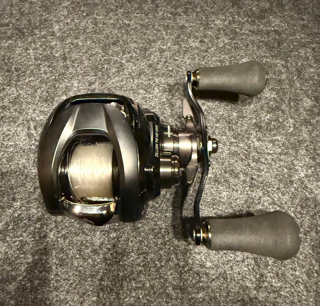 DAIWA / ダイワ 22 ジリオン TW HD 1000H（右ハンドル）