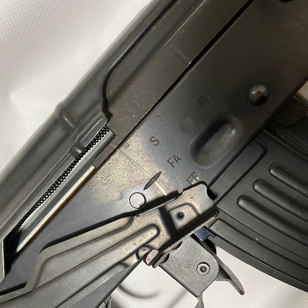 AK-47スタイル エアガン　東京マルイ　LCT