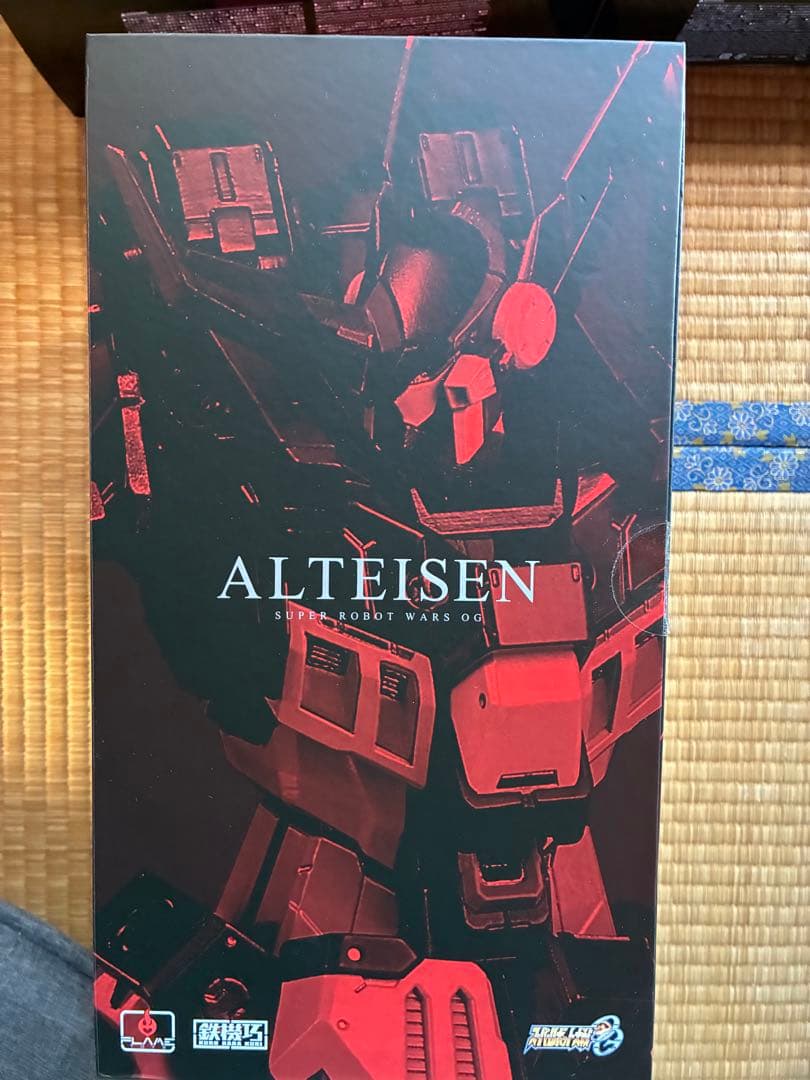 鉄機巧　アルトアイゼン