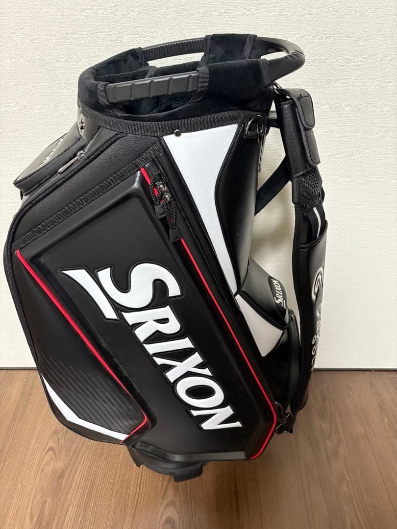 スリクソン　ツアーキャディバック