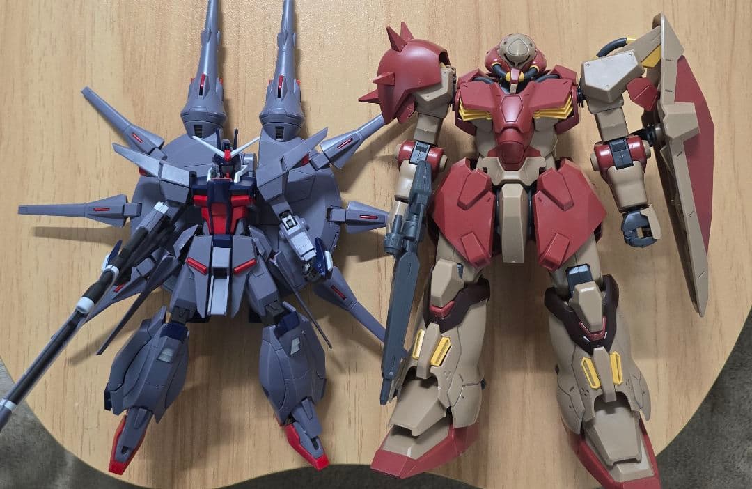 HGレジェンドガンダム+HGメッサー
