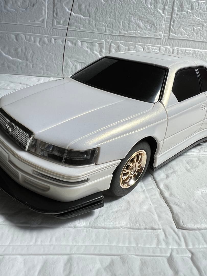 ラジコンカー　トヨタ　セルシオ　パール ホワイト 旧車　ビンテージ　美品　当時物