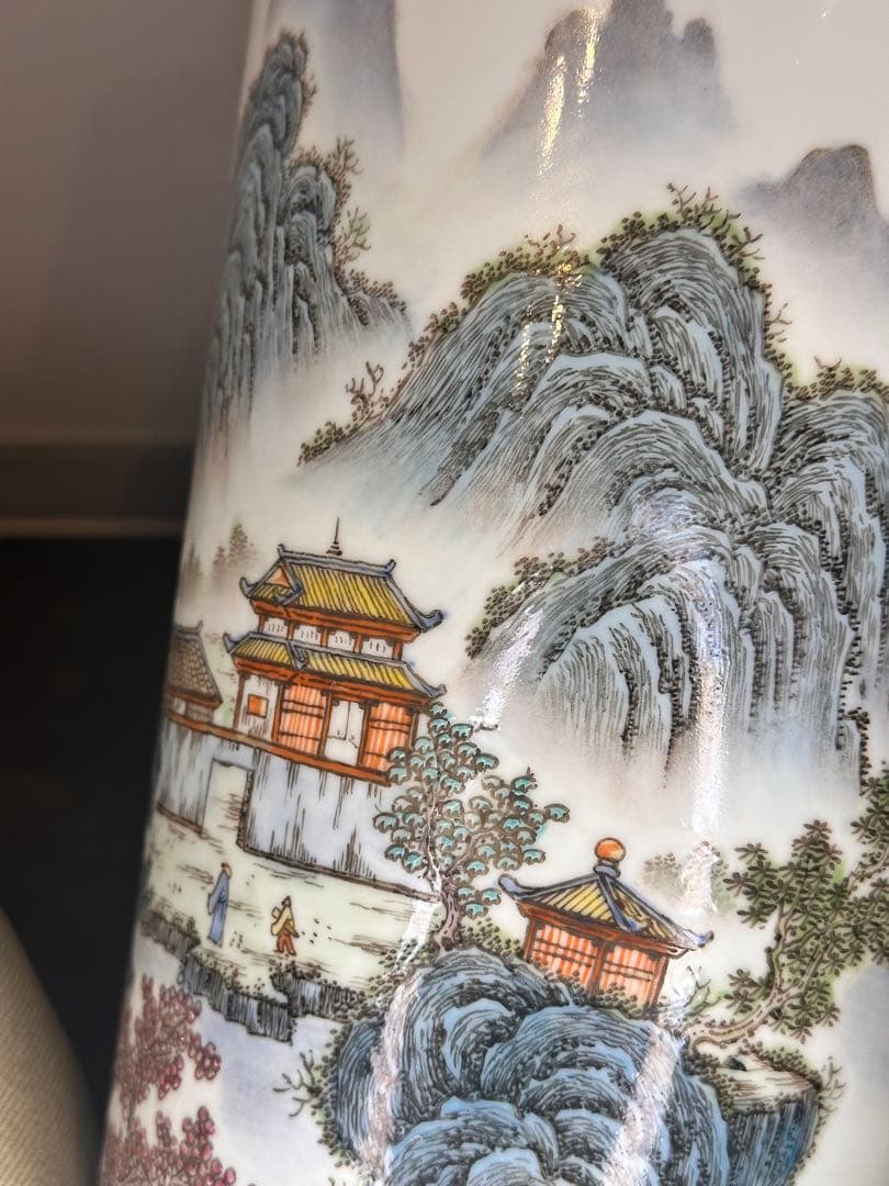 最終価格　中国 大きめ花瓶一対 山水人物図 詩文あり 養和堂製　コレクション