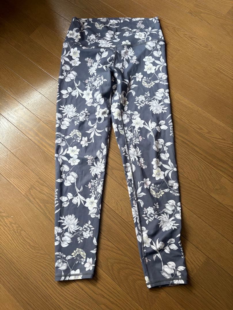 sukala サイズL フローラルプリント ヨガウェア セット