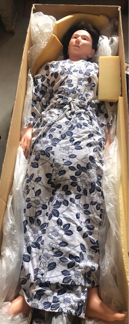 看護実習モデル人形 2体