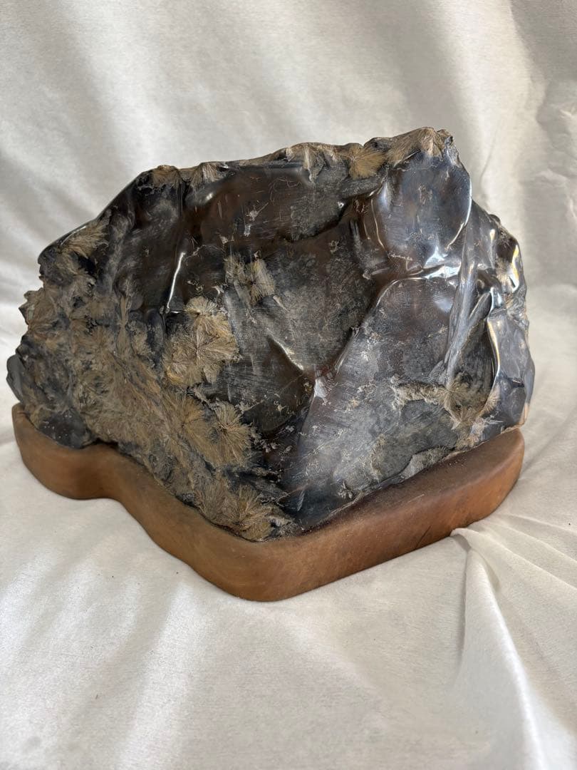 黄金菊花石　岩手県　陸中川井産　天然石