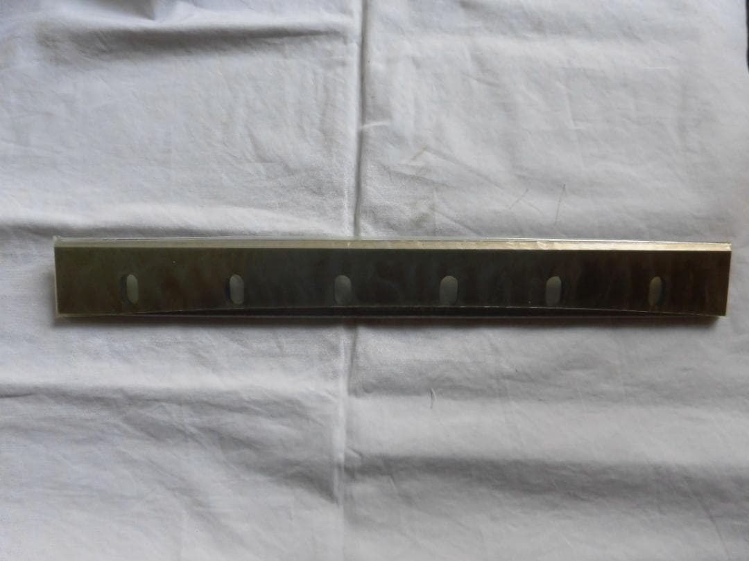 マキタ自動カンナ用刃　320㎜（2枚）