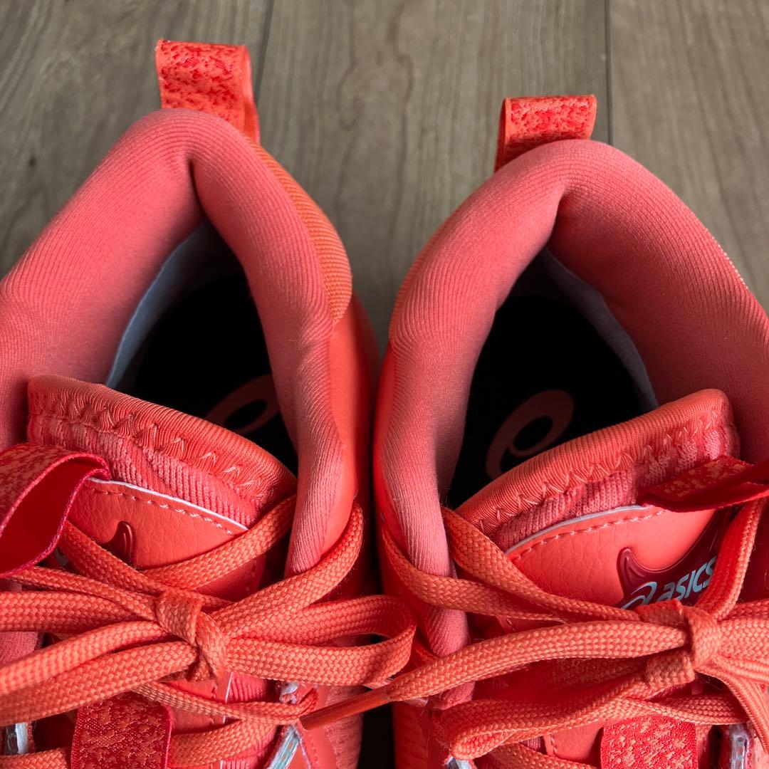 【美品】アシックスNOVASURGE3 29.5センチ