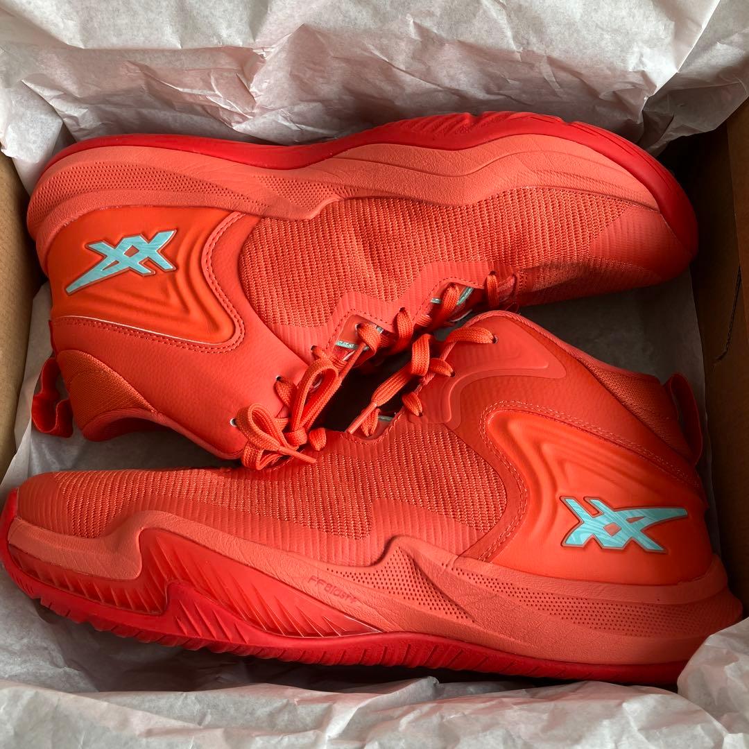 【美品】アシックスNOVASURGE3 29.5センチ