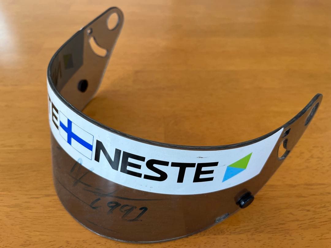 実使用 直筆サイン入り M.ハッキネン バイザー 1992 ロータス Lotus