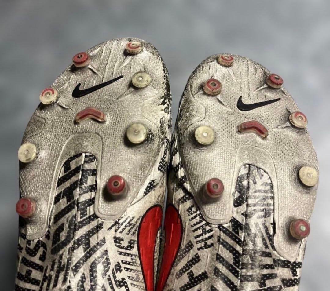 マーキュリアルヴェイパー12 ネイマールモデル