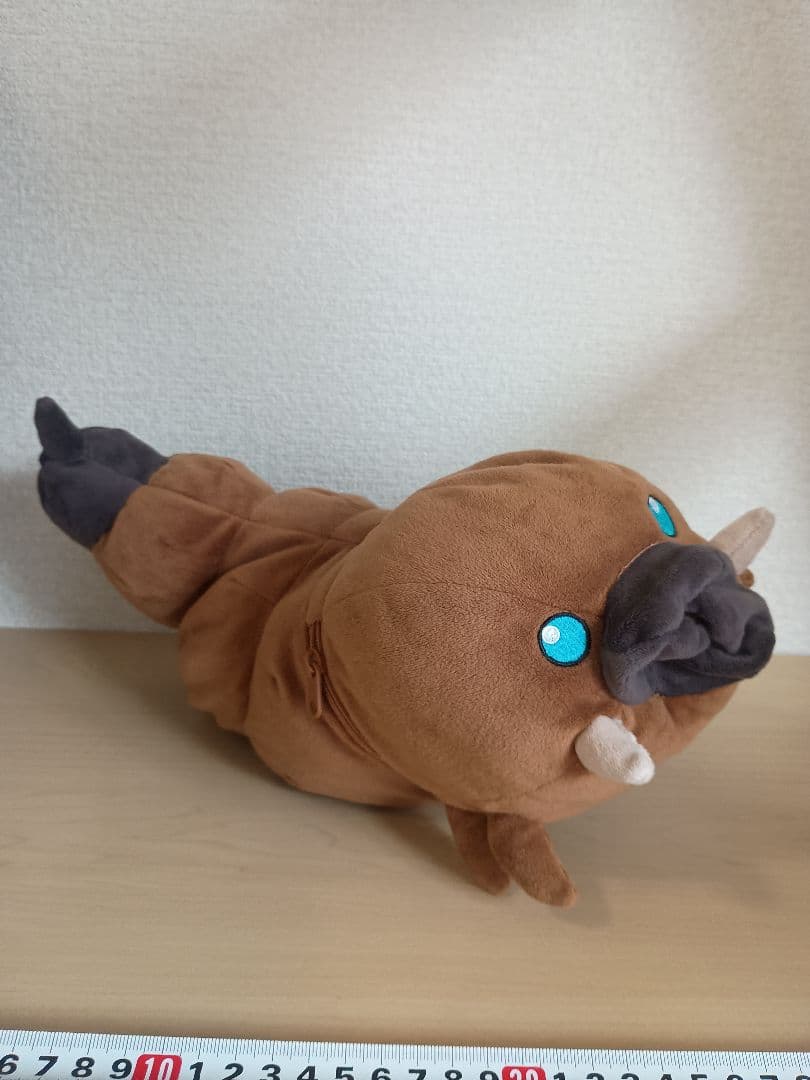 8/12　モスラ　幼虫　ティッシュカバー モスラ　ぬいぐるみ