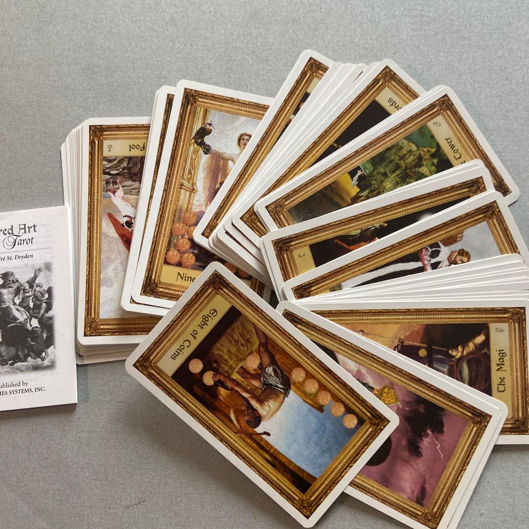 トランプ Sacred Are Tarot