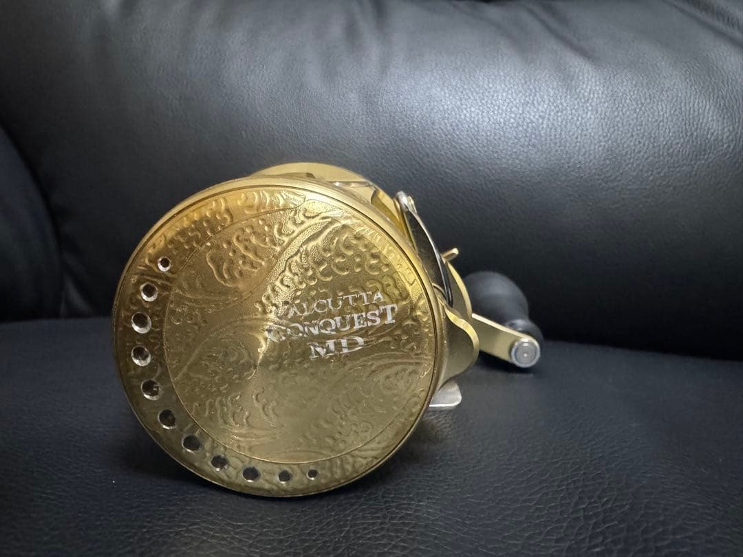 SHIMANO カルカッタコンクエストMD301XGLH