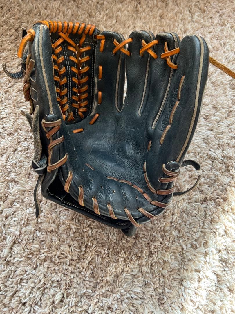 アンダーアーマー 硬式 内野手用グローブ