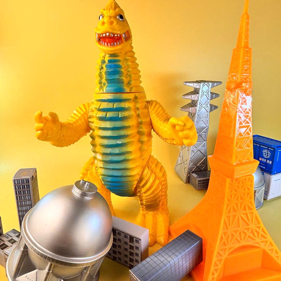 ブルマァク ジャイアント レッドキングマ ルサン 東京タワー付き