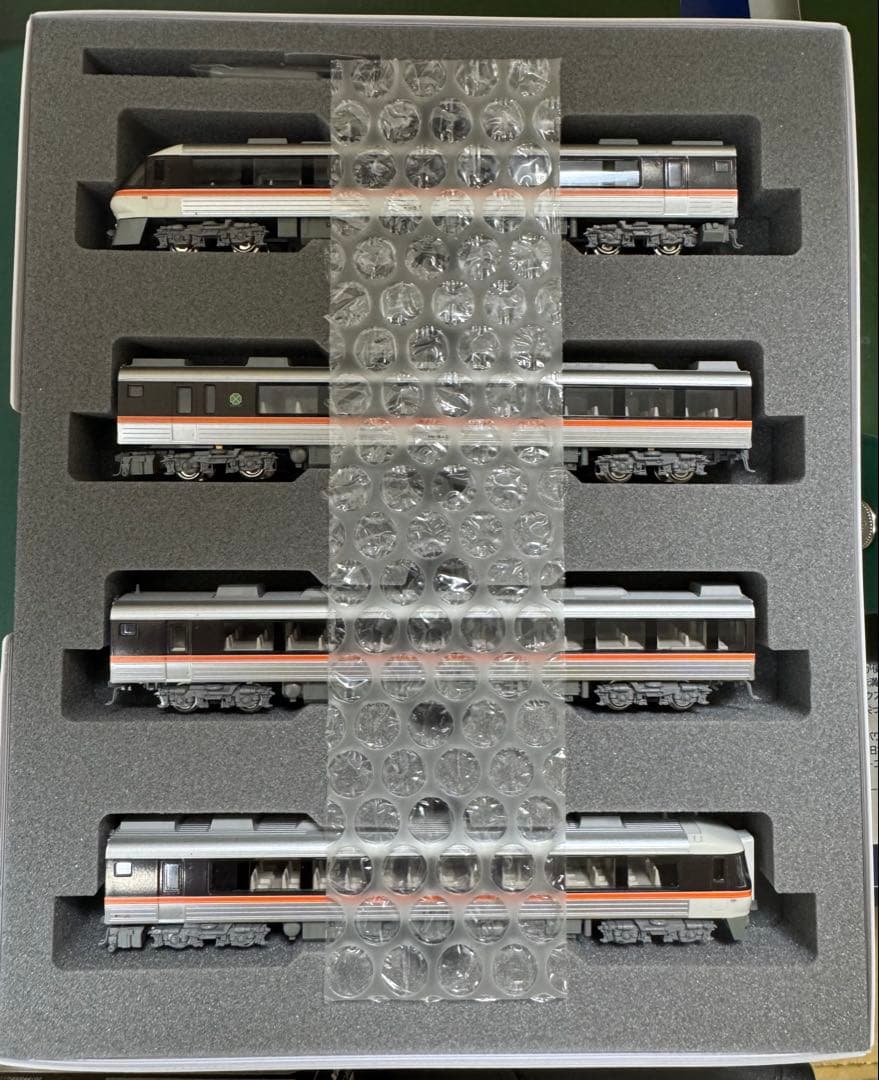 KATO キハ85系 ワイドビュー南紀4両基本セット 10-1404