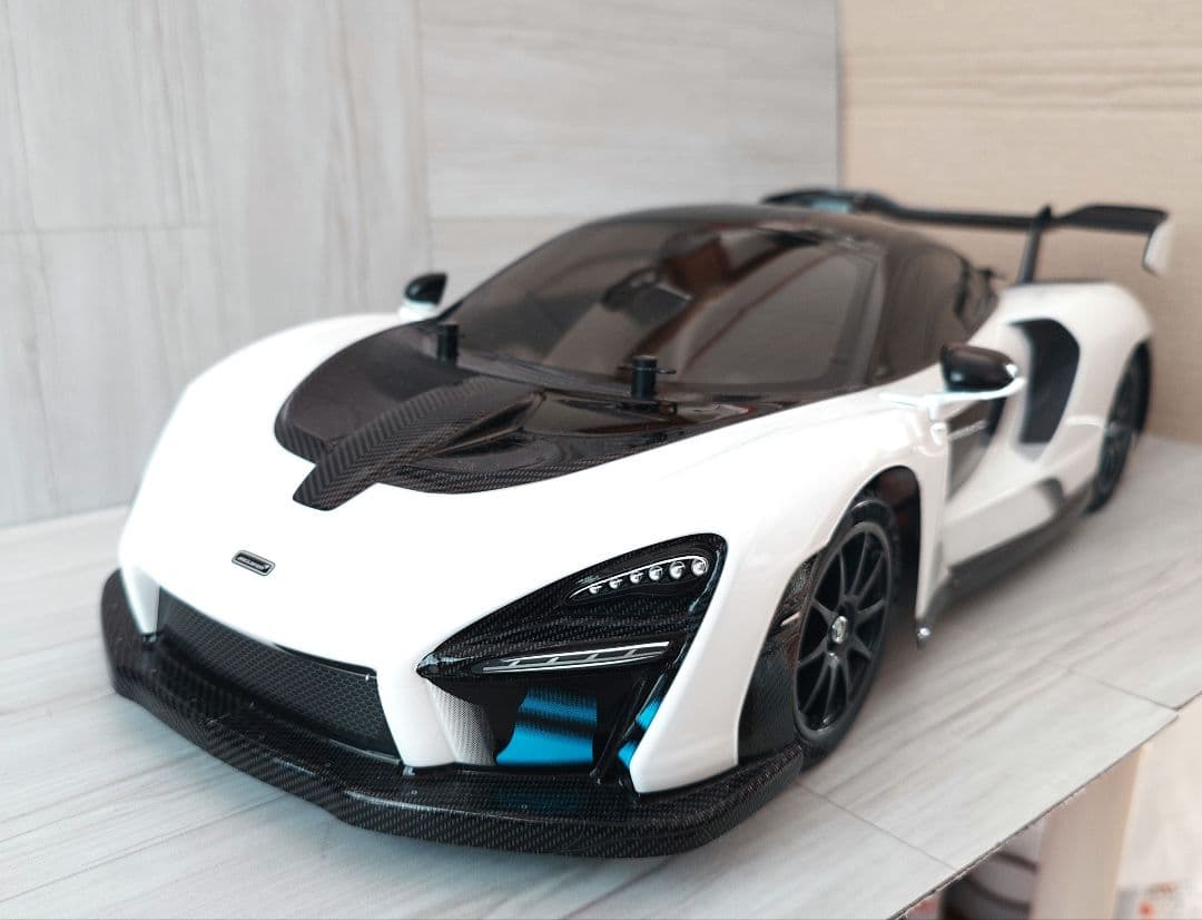 タミヤ.XB マクラーレン セナ (TT-02シャーシ)新品未使用、(送料込み)