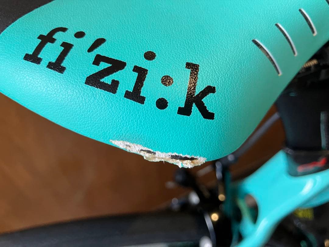 ビアンキ Bianchi Oltre XR3 CV 105 50インチ　半年使用